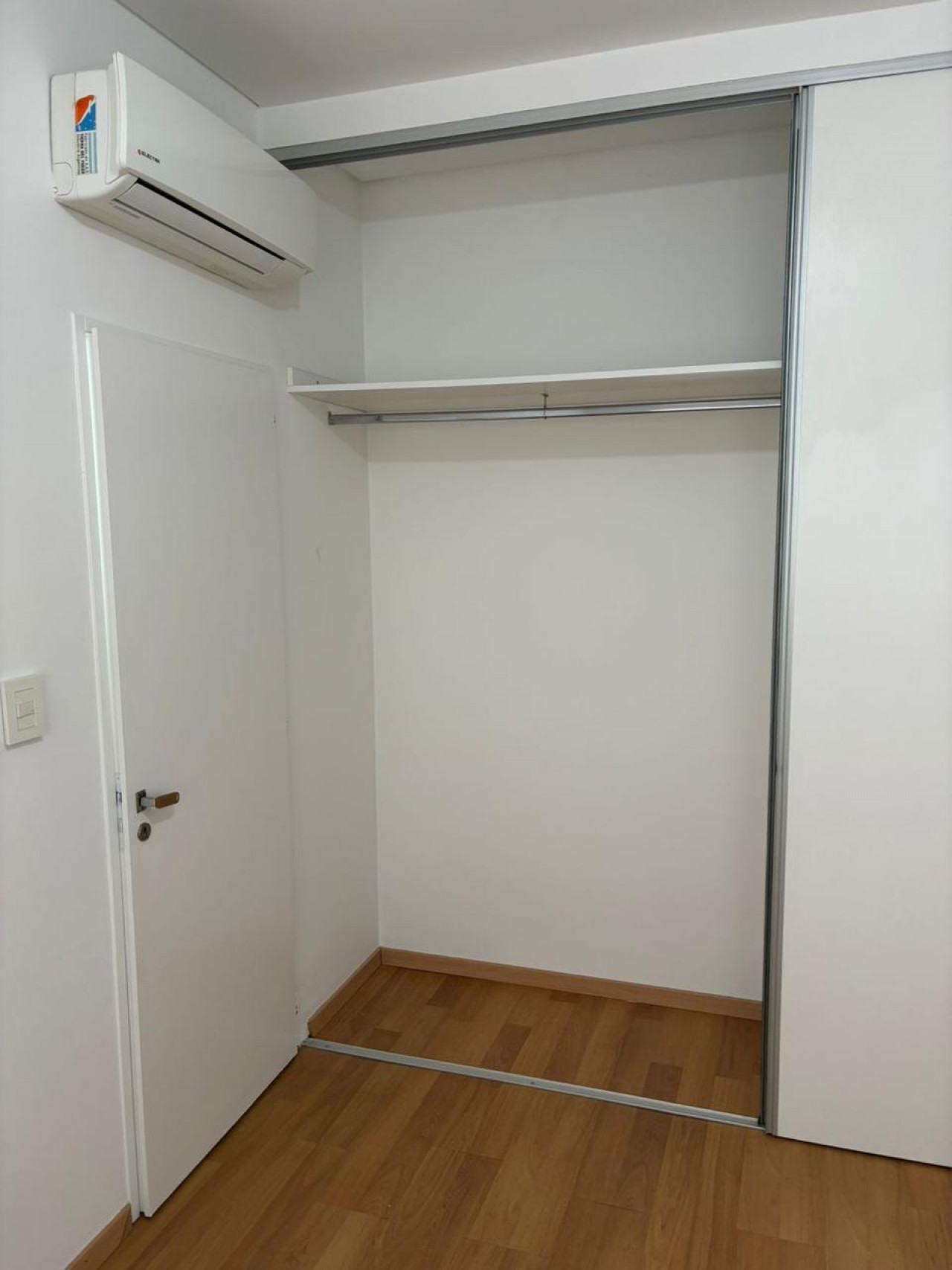 placard interior
